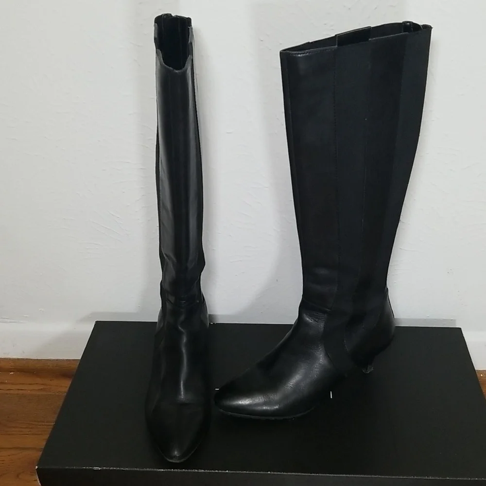Taheri Women's Black High Boots Size 9 M